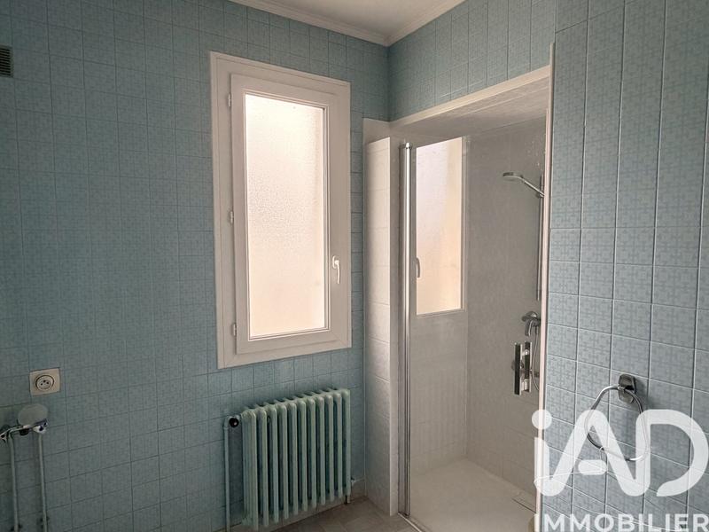 Maison - 99 m² - 5 pièces