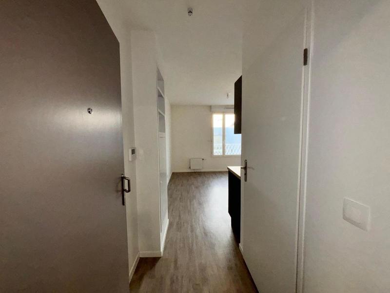 Studio - 19 m² - 1 pièce