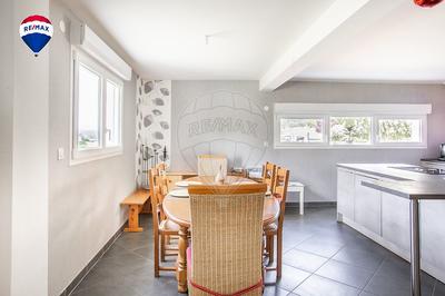 Maison - 140 m² - 4 pièces