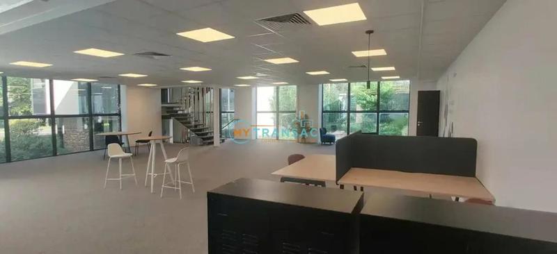 Local d'activités - 5 707 m²
