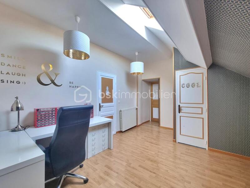 Maison en pierre - 186 m² - 6 pièces