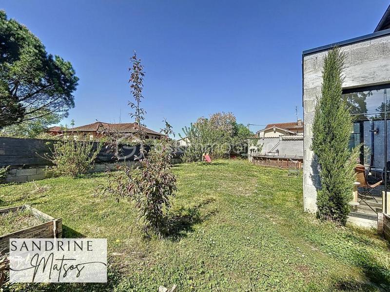 Maison ancienne - 186 m² - 6 pièces