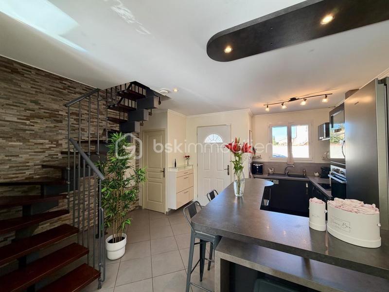 Maison - 145 m² - 7 pièces