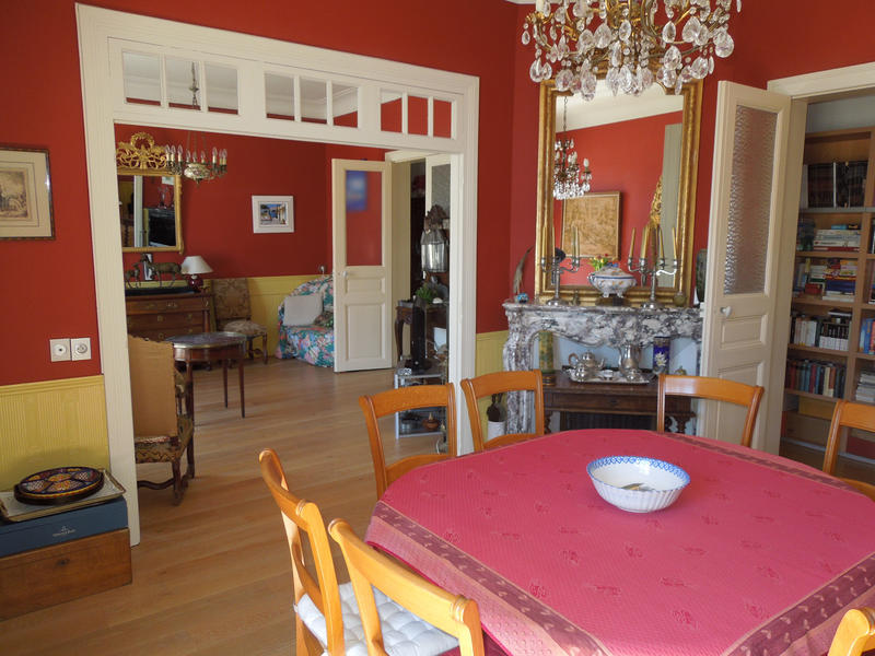 Appartement - 144 m² - 5 pièces