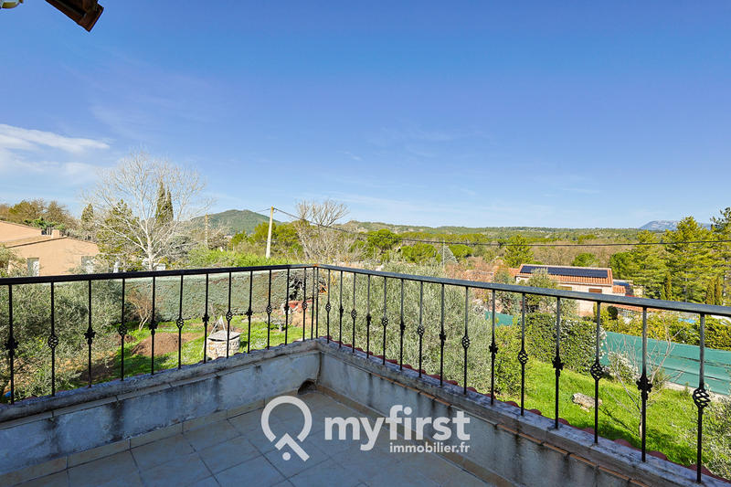 Maison - 135 m² - 6 pièces