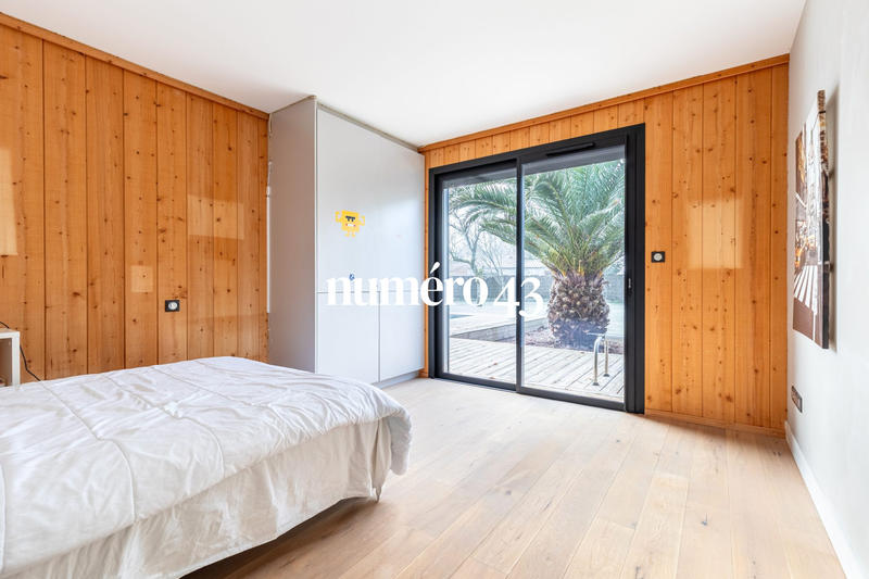 Maison contemporaine - 152 m² - 6 pièces