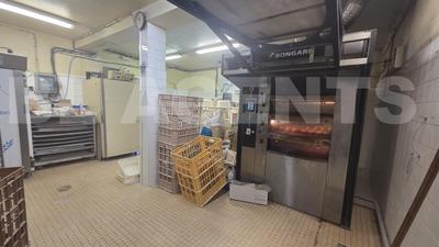 Fonds de commerce - Magasins - 137 m²