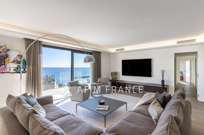 Appartement - 161 m² - 4 pièces