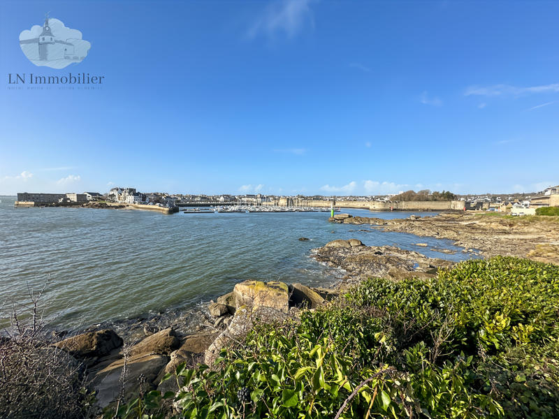 Maison - 137 m² - 5 pièces