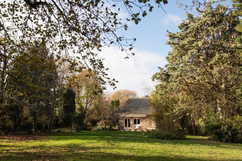 Maison - 260 m² - 2 pièces