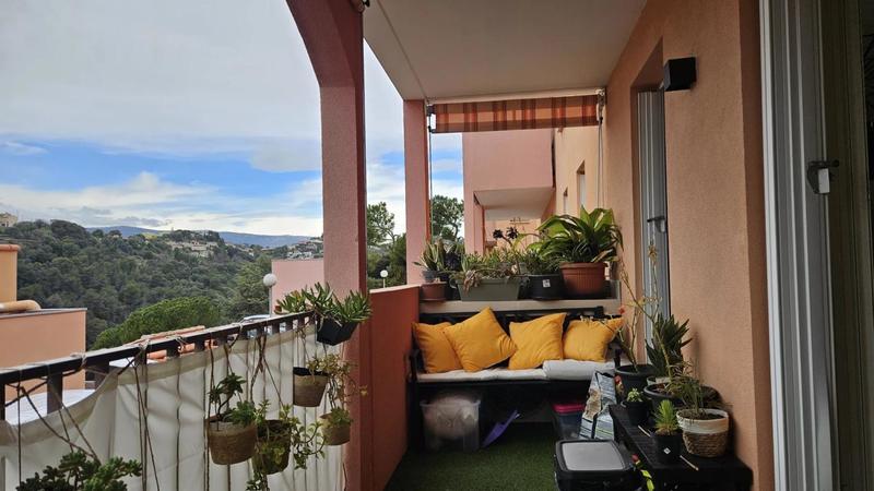 Appartement - 65 m² - 2 pièces