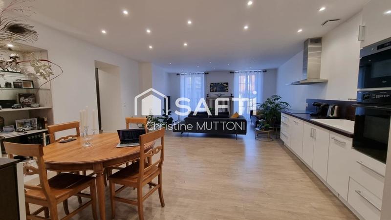 Appartement - 80 m² - 3 pièces