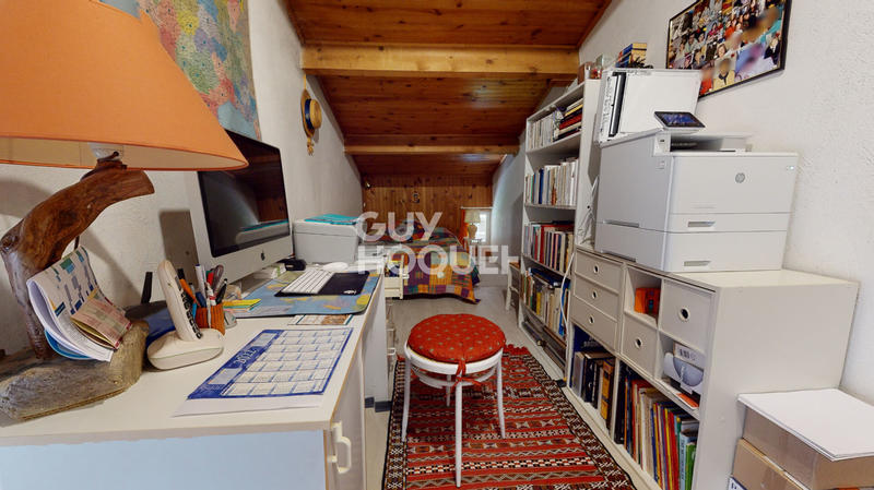 Maison - 177 m² - 6 pièces