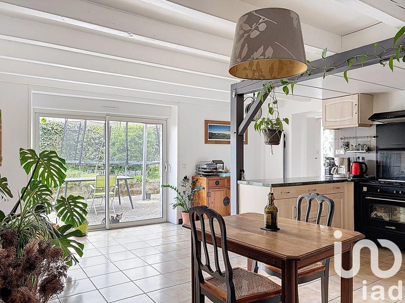 Maison - 181 m² - 5 pièces