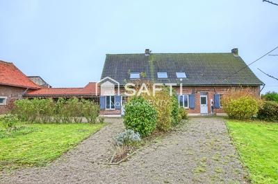 Maison - 328 m² - 9 pièces