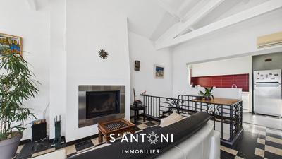 Appartement - 108 m² - 4 pièces