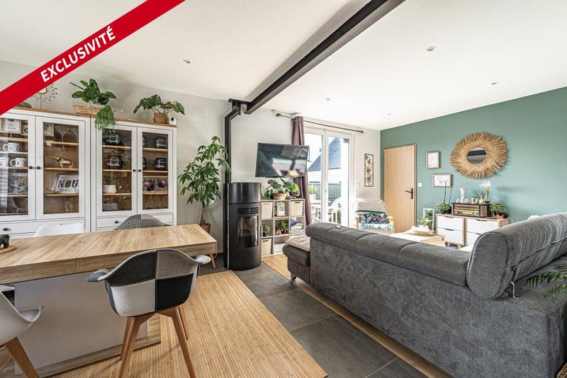 Maison - 161 m² - 9 pièces