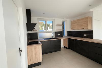 Maison - 108 m² - 4 pièces