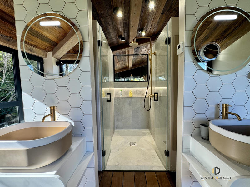 Maison contemporaine - 180 m² - 6 pièces