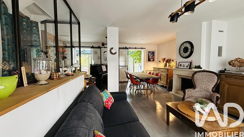 Maison - 143 m² - 7 pièces