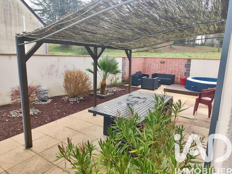 Maison - 158 m² - 6 pièces