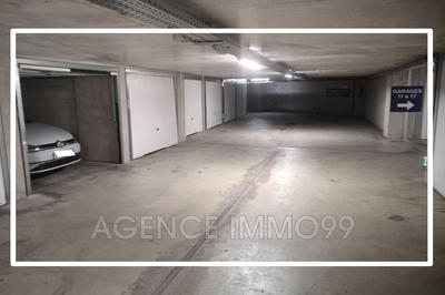 Parking / Garage - 14 m²