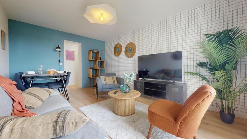 Appartement - 77 m² - 5 pièces