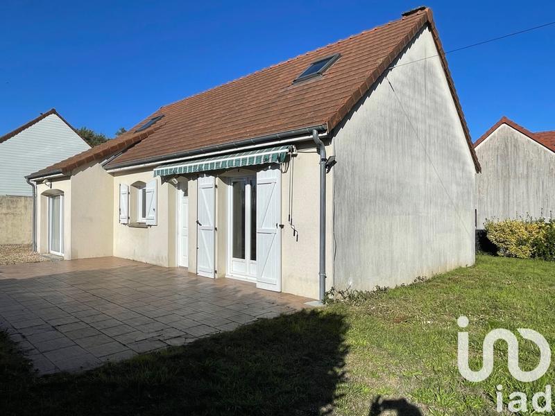 Maison - 95 m² - 5 pièces