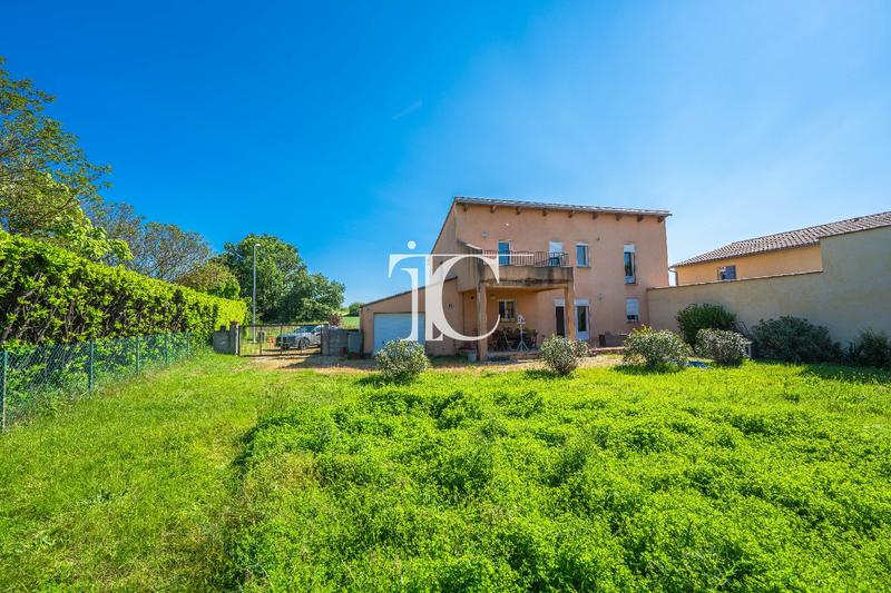 Maison - 114 m² - 4 pièces