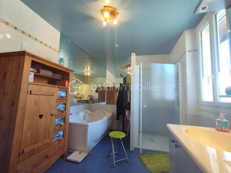 Appartement - 130 m² - 4 pièces