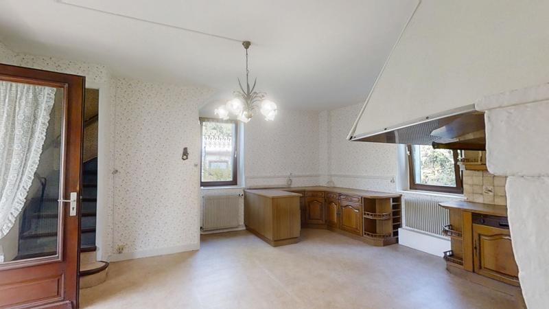 Maison de village - 80 m² - 4 pièces