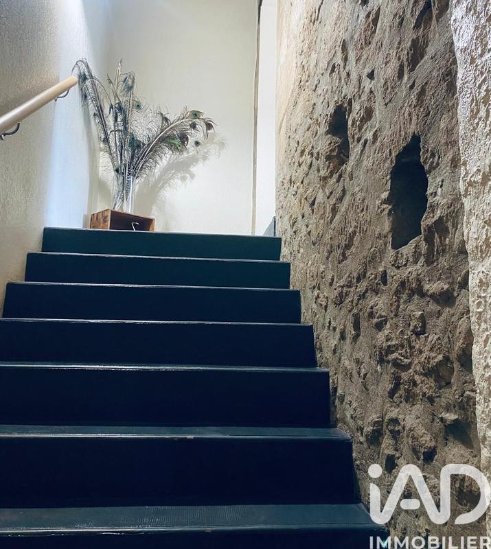 Maison - 181 m² - 8 pièces