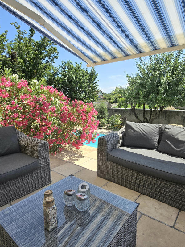 Maison - 186 m² - 8 pièces