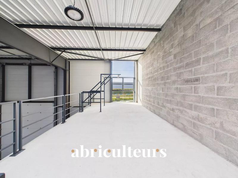 Local commercial - 295 m²