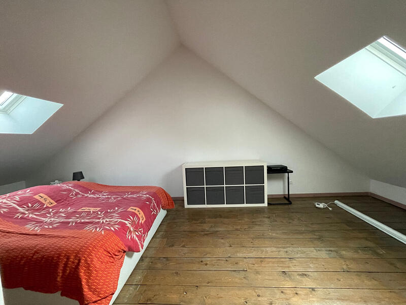 Maison - 192 m² - 9 pièces