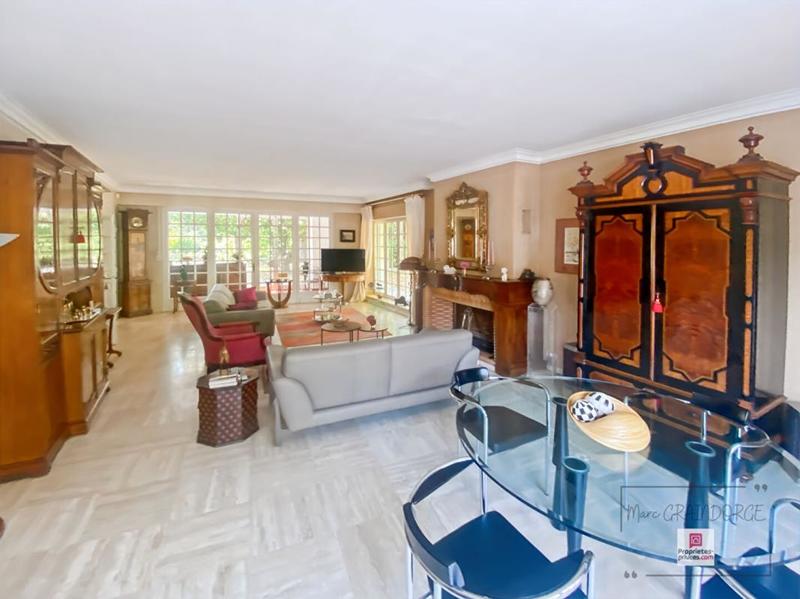 Propriété - 390 m² - 13 pièces