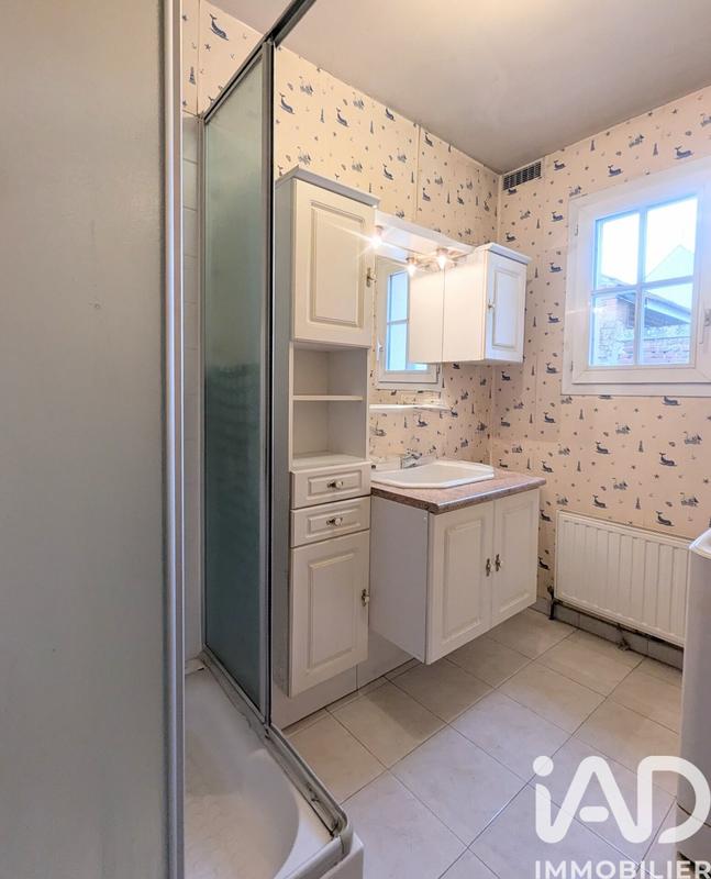 Maison - 102 m² - 5 pièces