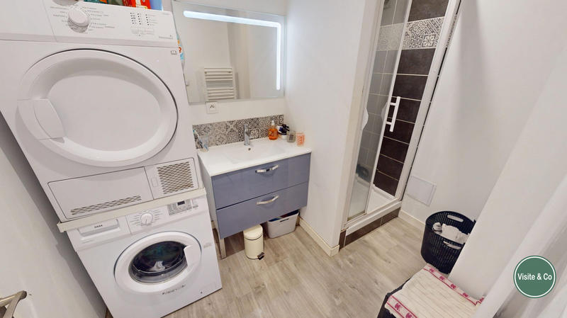 Appartement - 103 m² - 6 pièces