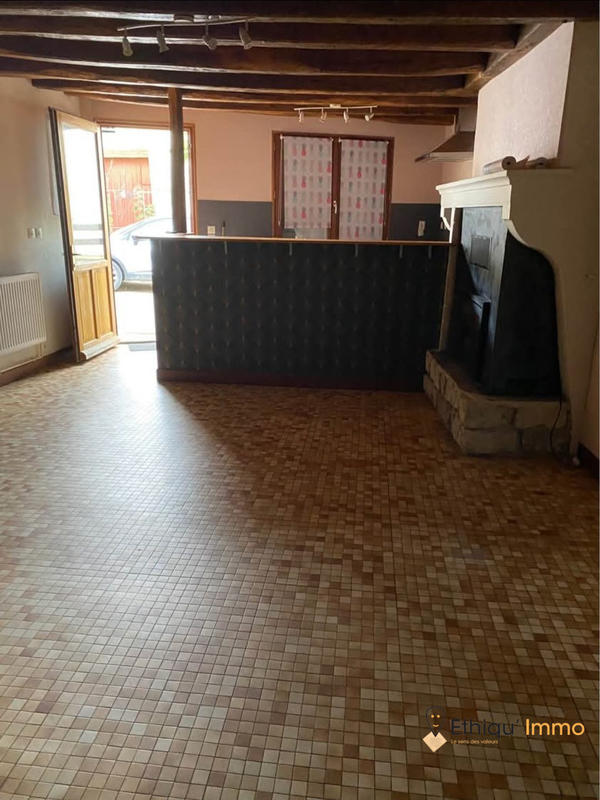 Maison - 234 m² - 4 pièces