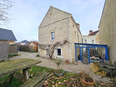 Maison en pierre - 160 m² - 8 pièces