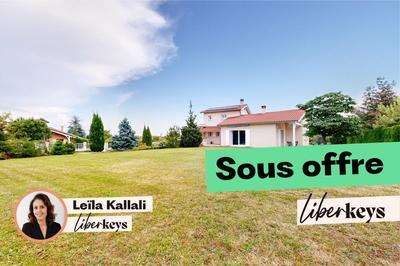 Maison - 182 m² - 6 pièces