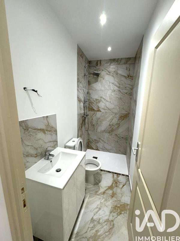 Maison - 485 m² - 27 pièces