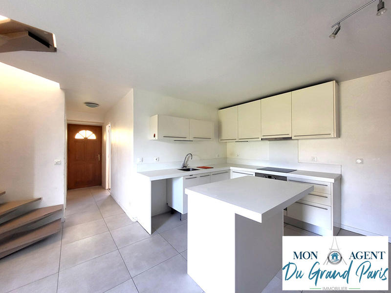 Maison - 122 m² - 6 pièces