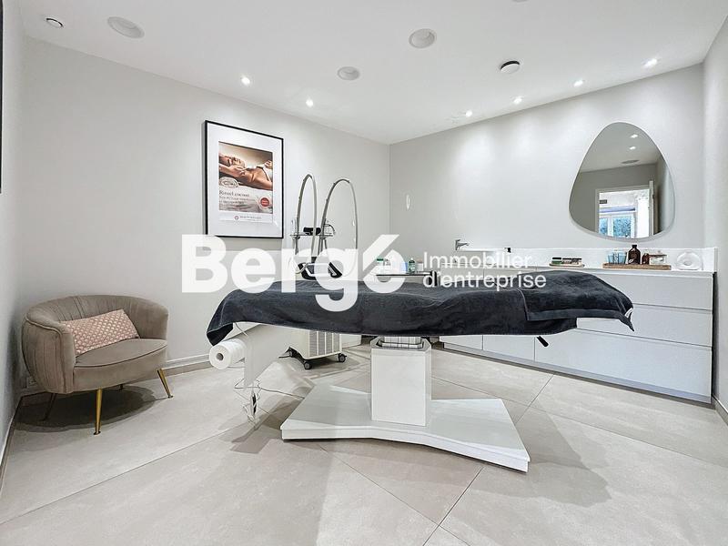 Local commercial - 100 m²