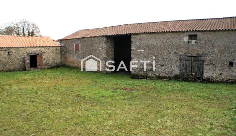 Maison - 250 m² - 4 pièces