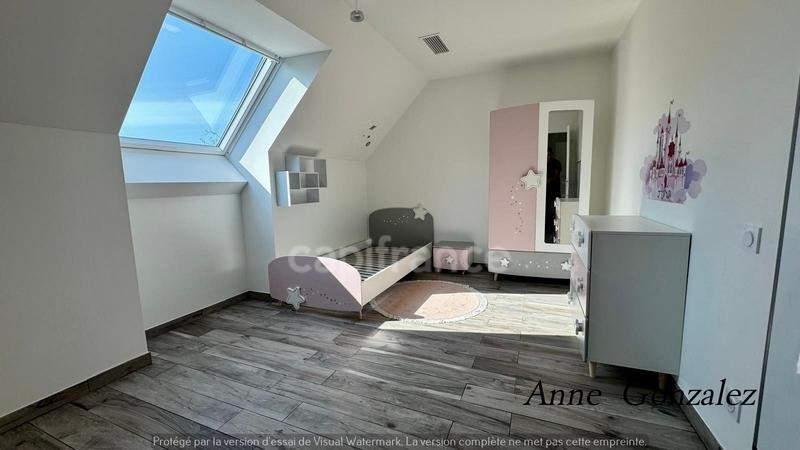 Maison - 160 m² - 6 pièces