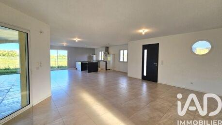 Maison de maîtres - 150 m² - 5 pièces