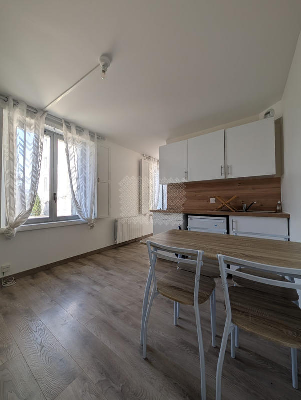 Appartement - 20 m² - 1 pièce