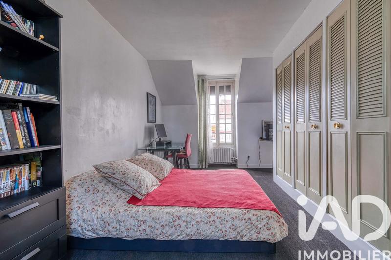 Maison - 166 m² - 6 pièces