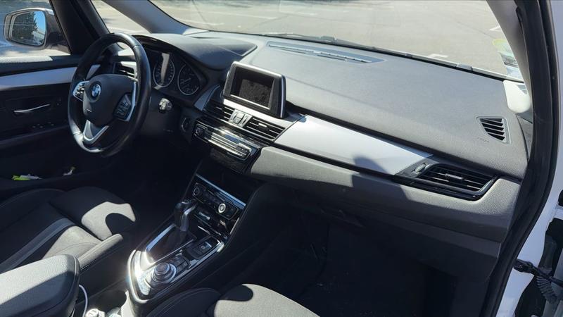 Bmw Serie 2 Active Tourer 218d 150 Bva8 Lounge - Automatique